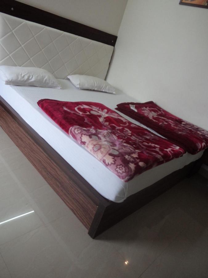 Hotel Dimple Mount Abu Luaran gambar